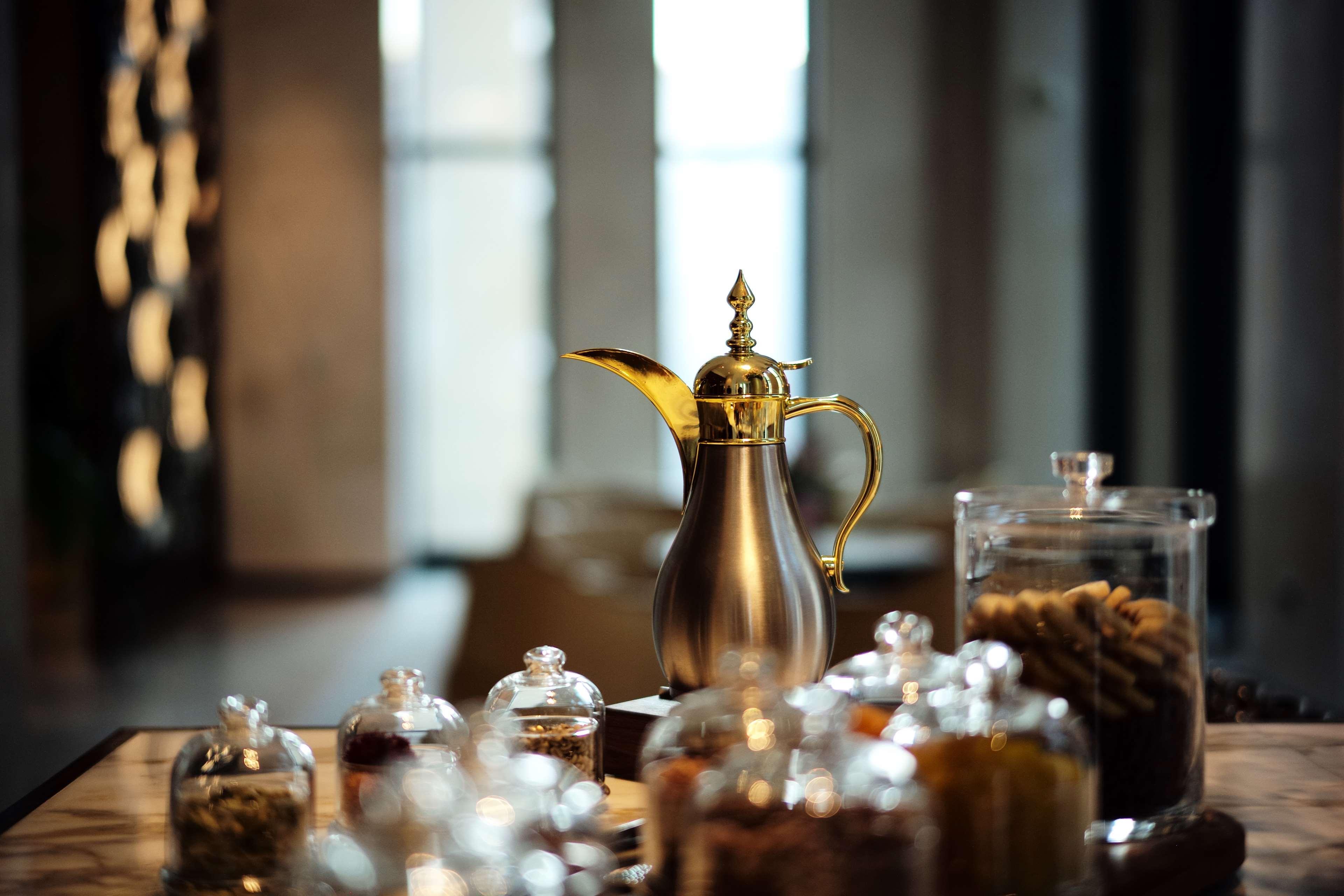 Hotel Park Hyatt Dauhá Exteriér fotografie Dallah coffee pot