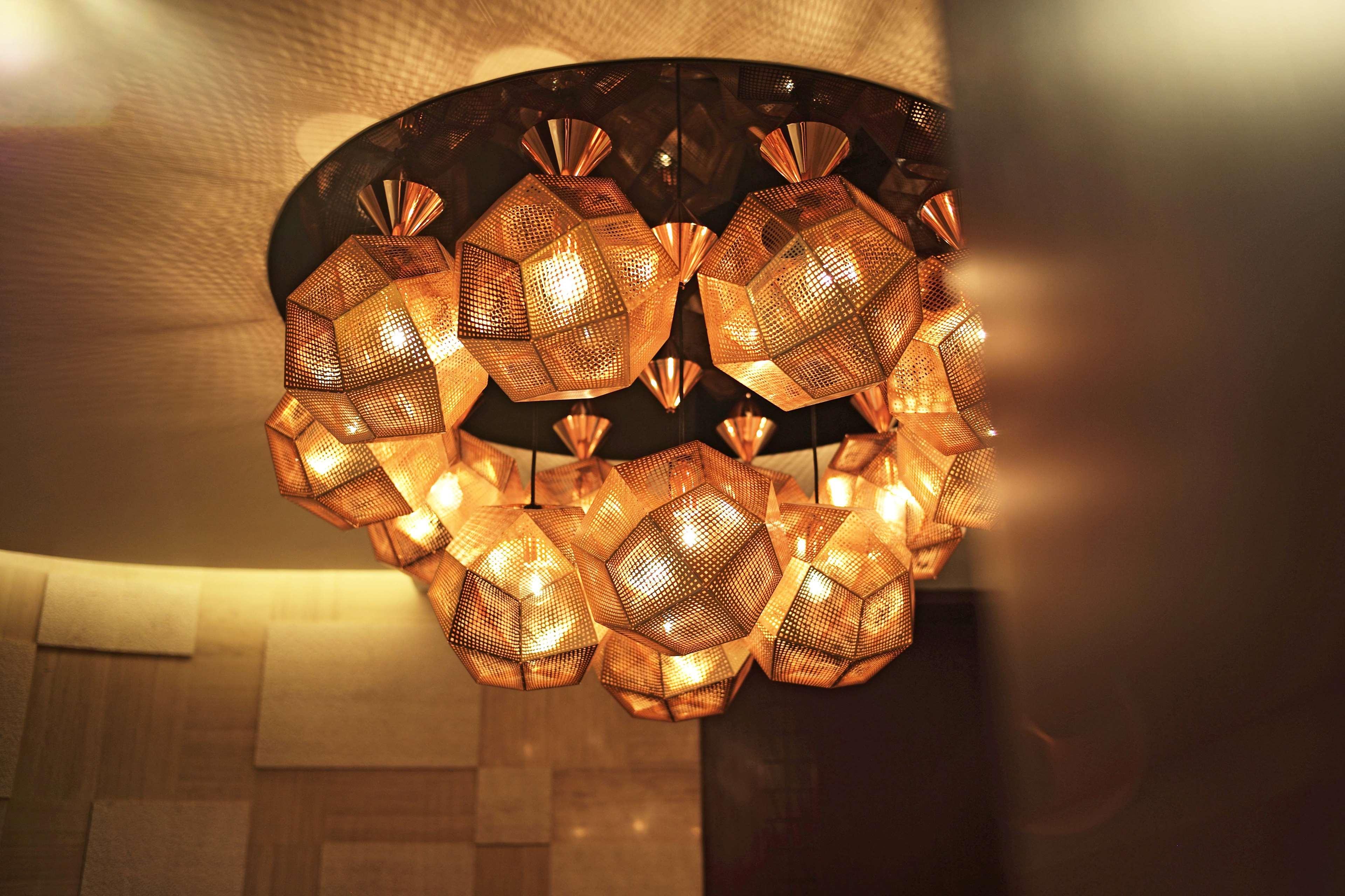 Hotel Park Hyatt Dauhá Exteriér fotografie A ceiling light