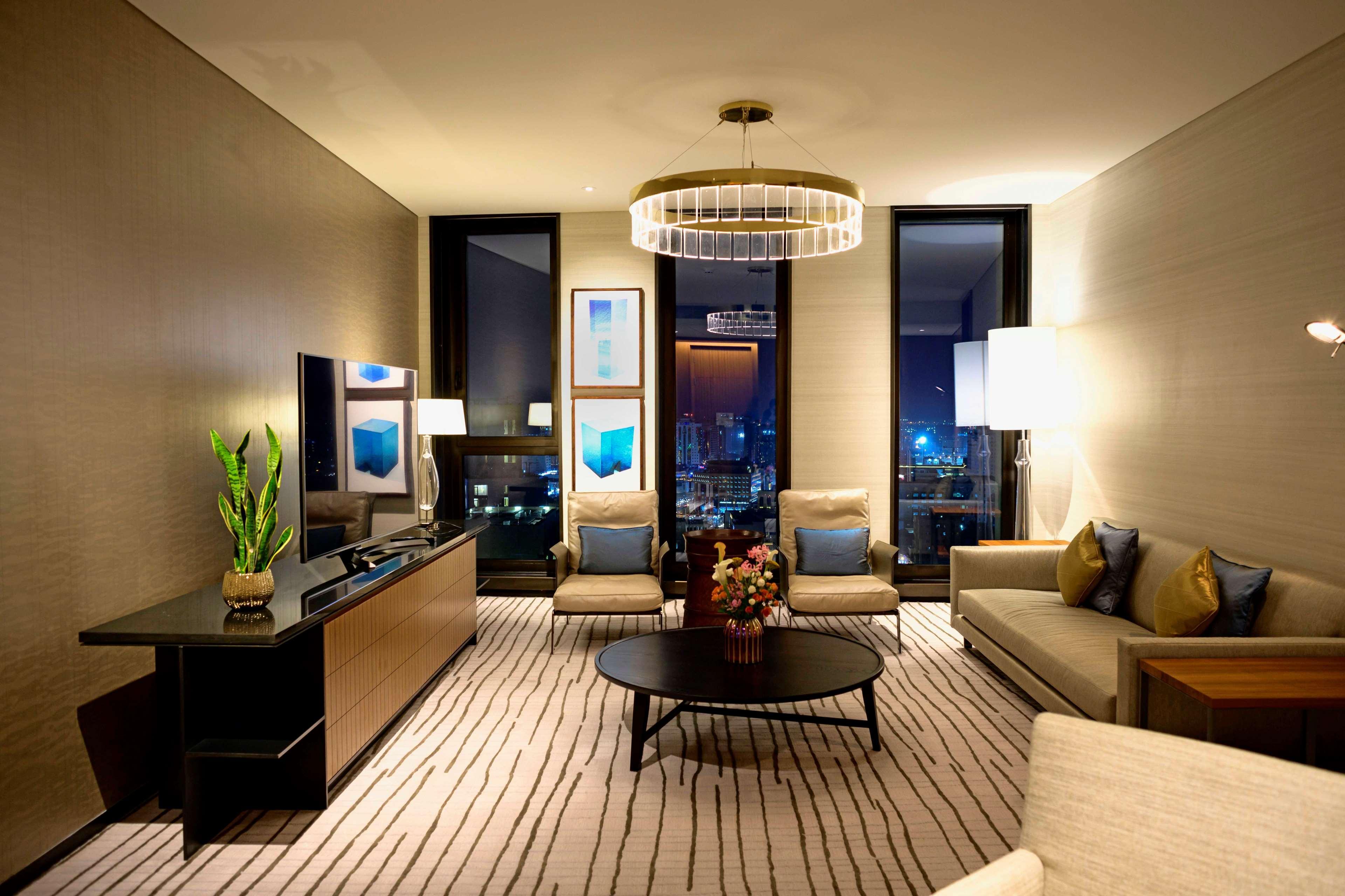 Hotel Park Hyatt Dauhá Exteriér fotografie A suite at the hotel